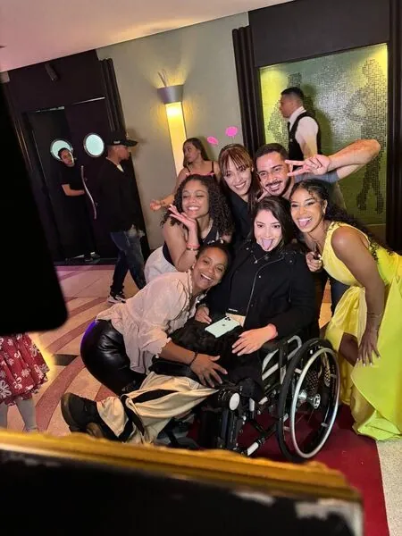 Locação de espelho mágico para festas — foto 6